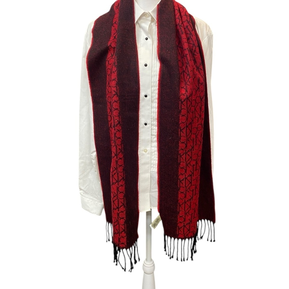 CALVIN KLEIN Red and Black Fringe Knit Logo Scarf  74" x 11" - Picture 2 of 6